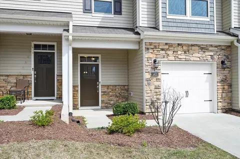 1412 Compass Dr, Durham, NC 27713 photo 3