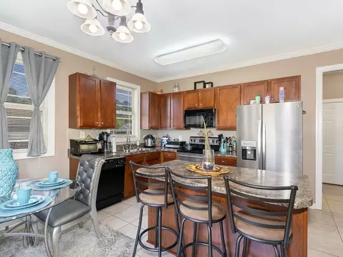 11 Braxton Ct, Erwin, NC 28339 photo 10