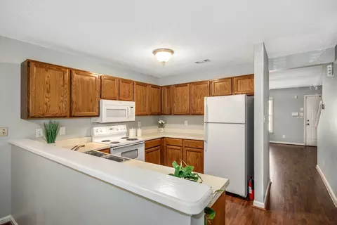 103 Gatehouse Ln, Durham, NC 27707 photo 7