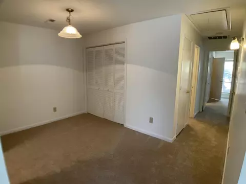 5812 Pointer Dr #202, Raleigh, NC 27609 photo 7
