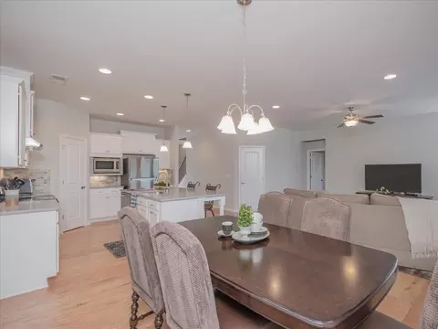 1027 Cuthbert Ln, Durham, NC 27703 photo 11