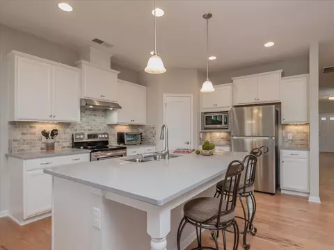 1027 Cuthbert Ln, Durham, NC 27703 photo 6