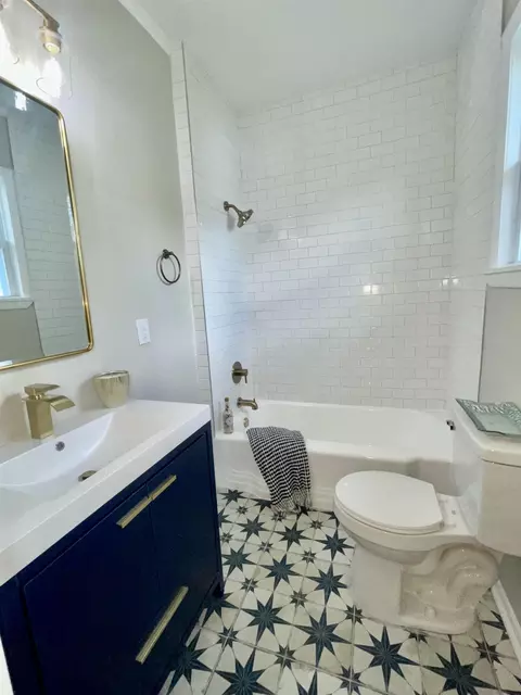 409 W E St, Erwin, NC 28339 photo 26