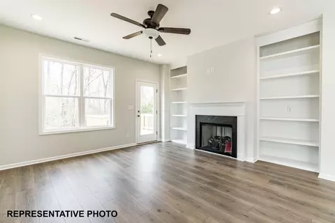 360 Sturgeon St, Smithfield, NC 27577 photo 5