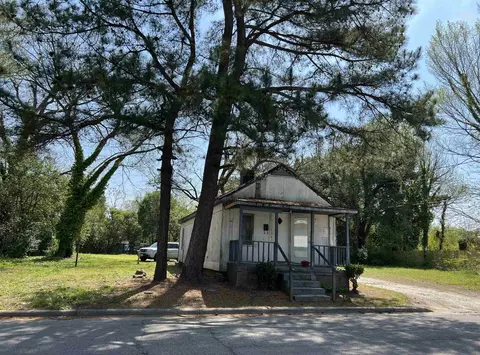 310 E Hackney St, Wilson, NC 27893 photo 1