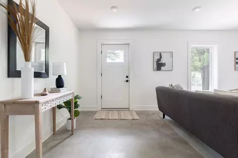 2009 Liberty St, Durham, NC 27703 photo 5