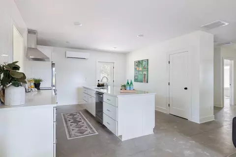 2009 Liberty St, Durham, NC 27703 photo 15