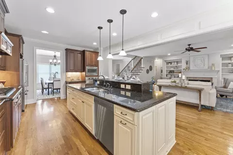 119 Edgewood Dr, Durham, NC 27713 photo 9