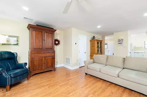 145 Clancy Cir, Cary, NC 27511 photo 10