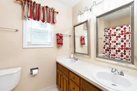 145 Clancy Cir, Cary, NC 27511 photo 20