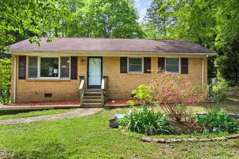 723 Jonquil St, Durham, NC 27712 photo 1