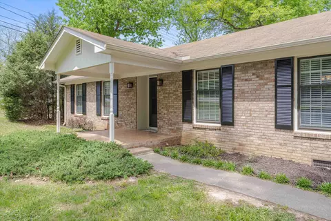 1912 Cannon Dr, Durham, NC 27705 photo 2