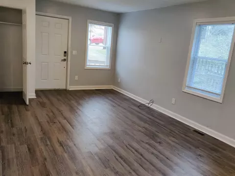 121 Chestnut St, Durham, NC 27707 photo 8