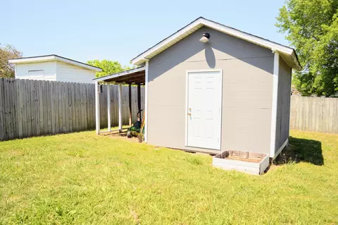 402 E St, Erwin, NC 28339 photo 37