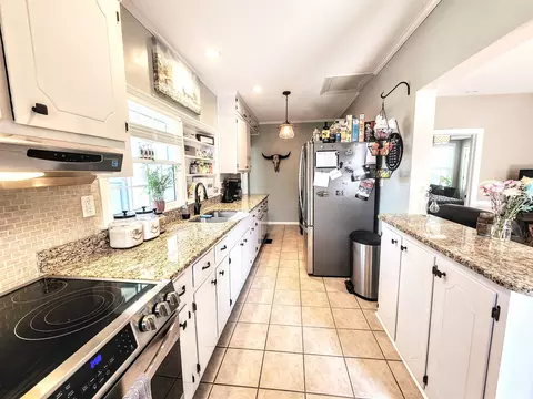 402 E St, Erwin, NC 28339 photo 20