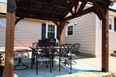402 E St, Erwin, NC 28339 photo 40