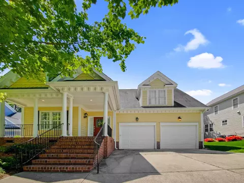 1225 Dalgarven Dr, Apex, NC 27502