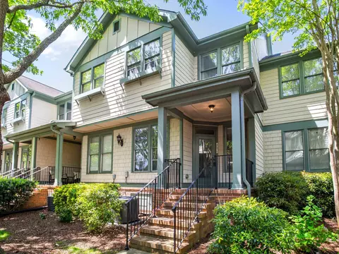 406 Presque Isle Ln #BLDG 400, Chapel Hill, NC 27514