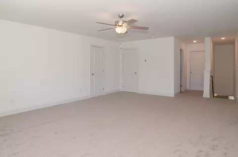 27 Cedarbrook Dr, Benson, NC 27504 photo 45