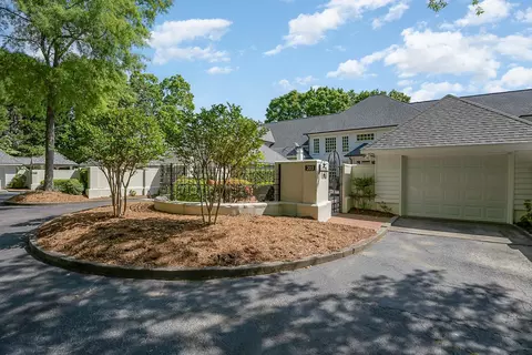 203 Villa Dr, Durham, NC 27712 photo 4