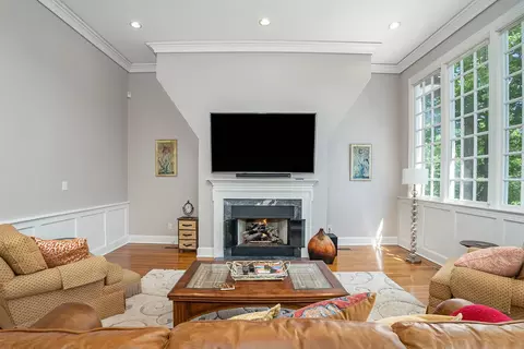 203 Villa Dr, Durham, NC 27712 photo 13