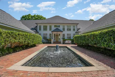 203 Villa Dr, Durham, NC 27712