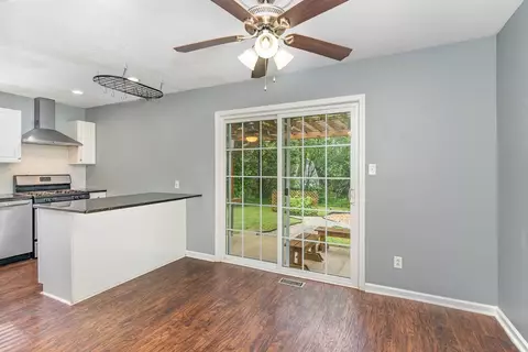 1501 Edgebrook Dr, Garner, NC 27529 photo 5
