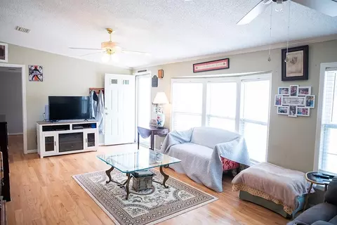 828 Jeff Rd, Semora, NC 27343 photo 2
