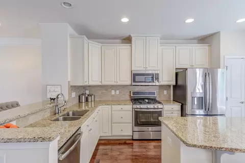 1008 Waymaker Ct, Apex, NC 27502 photo 4
