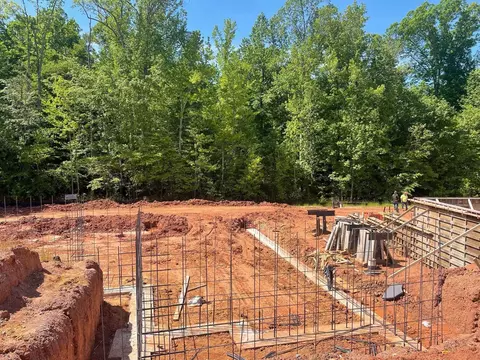 132 Cramerton Dr NE, Holly Springs, NC 27540