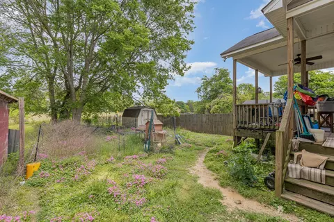 562 Main St, Smithfield, NC 27577 photo 3