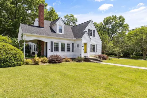 515 S 4th St, Smithfield, NC 27577 photo 3