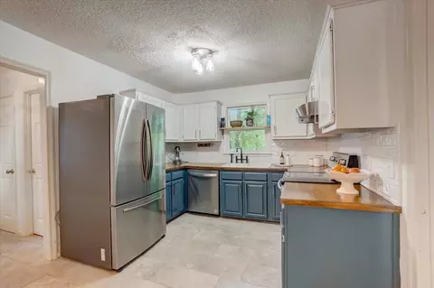 814 Greyson Dr, Durham, NC 27703 photo 7
