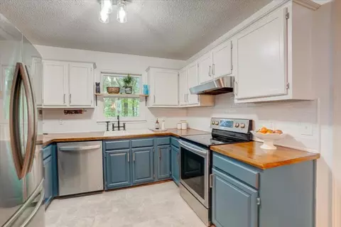 814 Greyson Dr, Durham, NC 27703 photo 8