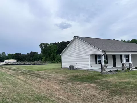 162 Tractor Pl, Willow Spring, NC 27592 photo 4