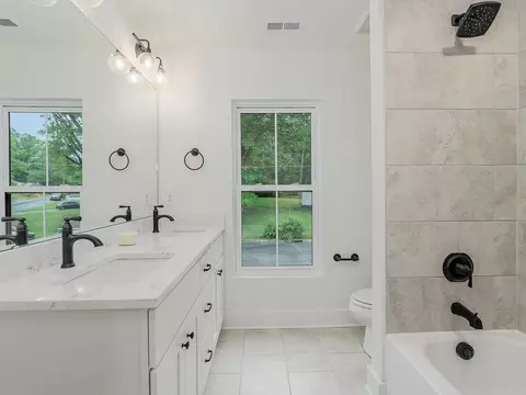 612 Ellerbee St, Durham, NC 27704 photo 17