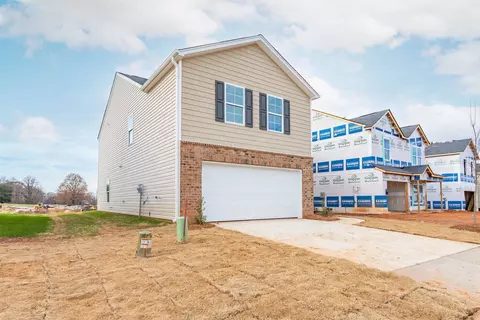2504 Lily Dr, Haw River, NC 27258