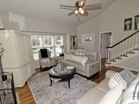 803 E Morris Cir, Dunn, NC 28334 photo 7