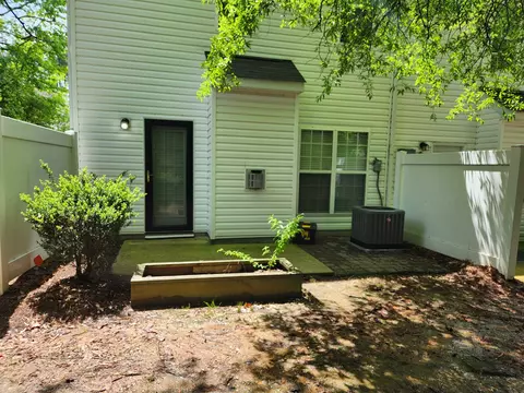 37 Sharpstone Ln, Durham, NC 27703 photo 15