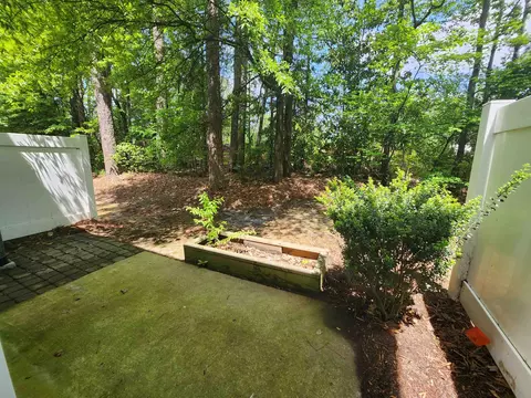 37 Sharpstone Ln, Durham, NC 27703 photo 14