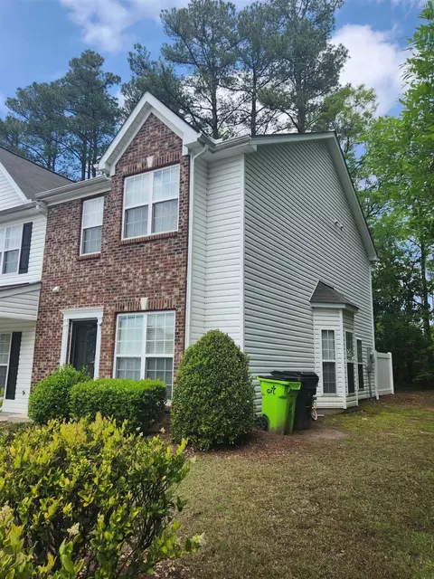 37 Sharpstone Ln, Durham, NC 27703 photo 17