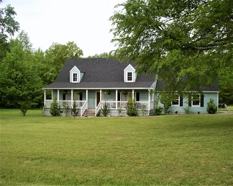 339 Berry Hill Dr, Clarksville, VA 23927