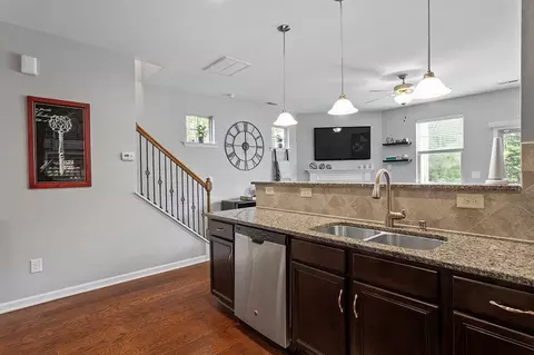174 Token House Rd, Durham, NC 27703 photo 8