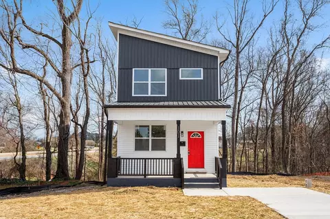 101 S Roderick Dr, Smithfield, NC 27577 photo 1