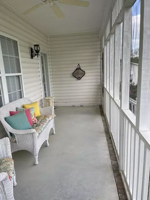 4 Edgewater Dr, Smithfield, NC 27577 photo 8