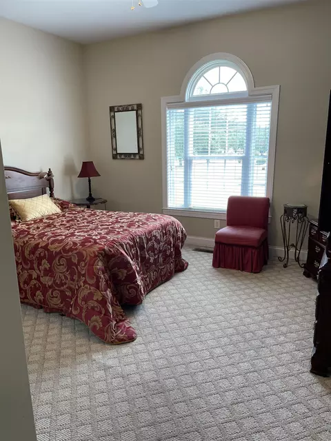 4 Edgewater Dr, Smithfield, NC 27577 photo 9