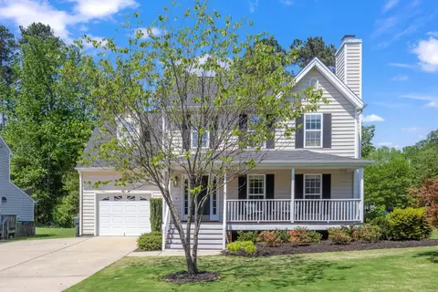 8200 Hobhouse Cir, Raleigh, NC 27615