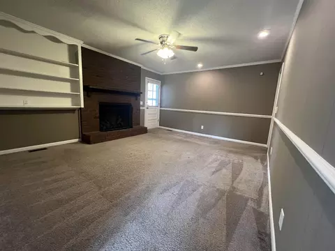 104 Marion Dr, Erwin, NC 28339 photo 11