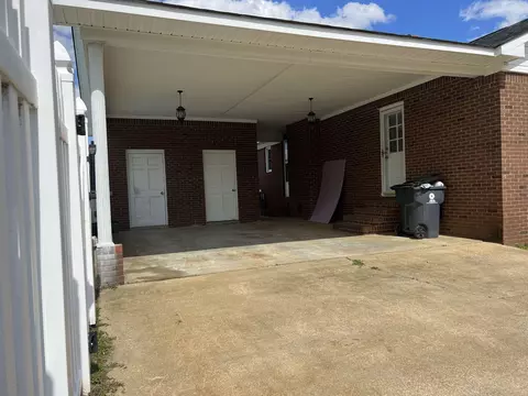 104 Marion Dr, Erwin, NC 28339 photo 5