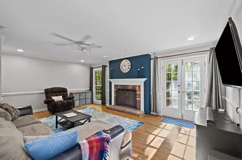 5512 Wescott Pl, Durham, NC 27712 photo 11
